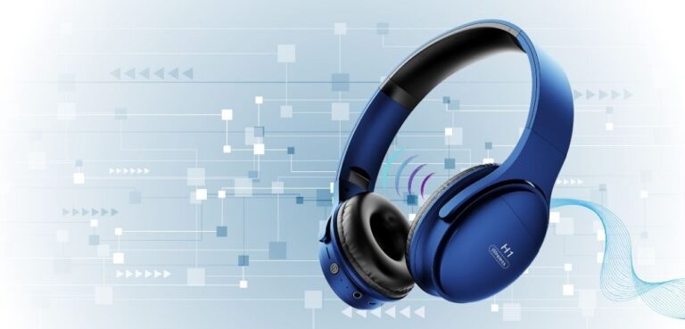 blue headphone banner image